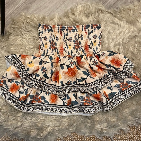 FLORAL Top &Skirt - Picture 6 of 7